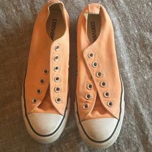 Converse, women’s size 9